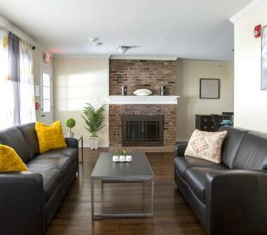 GH2578-Livingroom