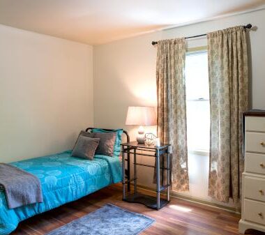 SA639A-Bedroom