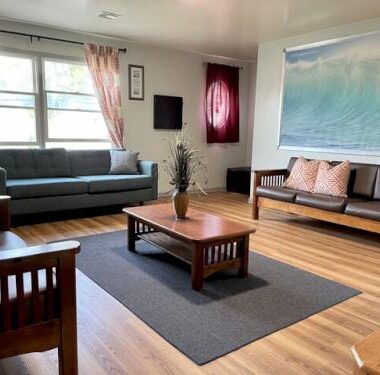 SA876-Livingroom