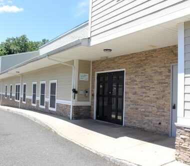 SA1561-apt2B-exterior
