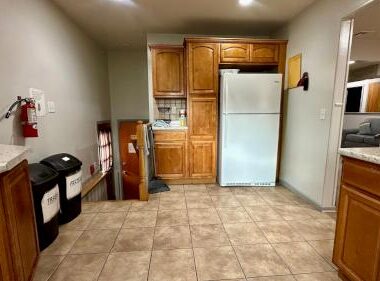 SA2074_Kitchen2-500