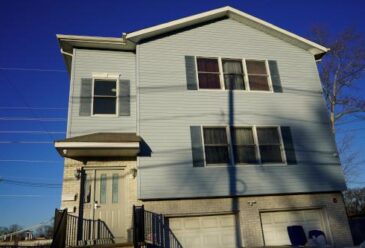 Roselle 3A – Top Floor exterior view